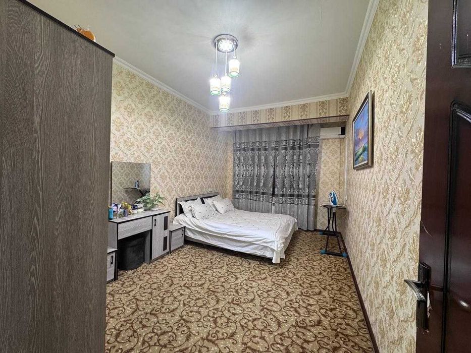 3 хоналик квартира 4 кават кирпичный дом, 5 микр, жомий