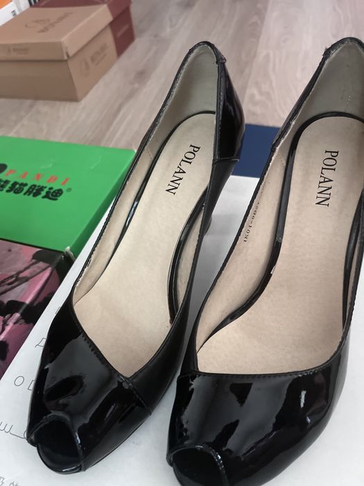 Продам туфли размер 38