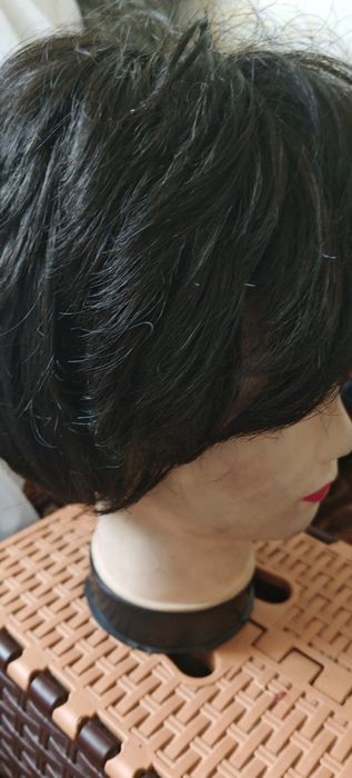 Парик чёрный короткий