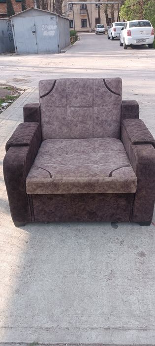 Продам кресло диван в отличном состоянии