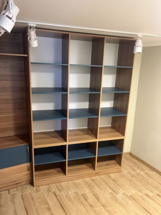 Продава се Тристаен апартамент в Варна, Базар Левски - 80 кв.м за 2175 €/кв.м - Снимка #11