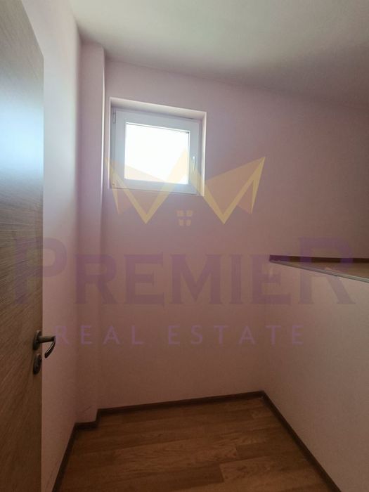 Продава се Мезонет в Варна, Бриз - 200 кв.м за 1200 €/кв.м - Снимка #11