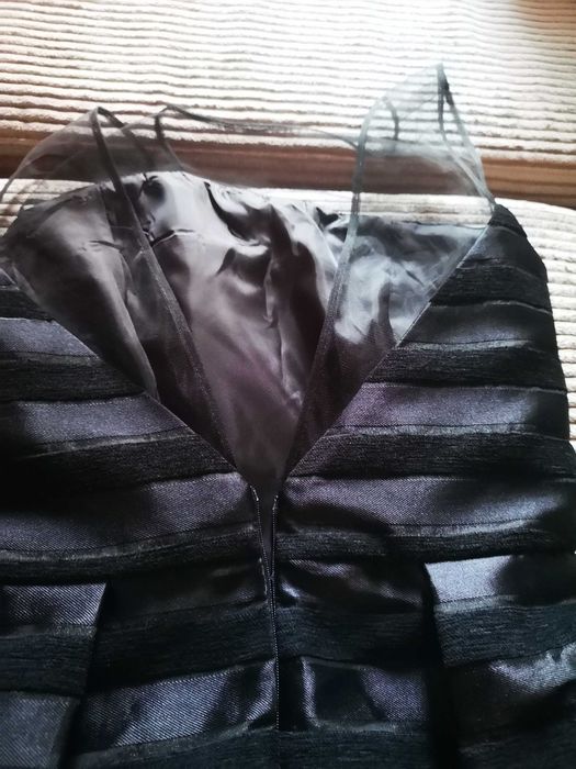 Елегантна  дамска рокля