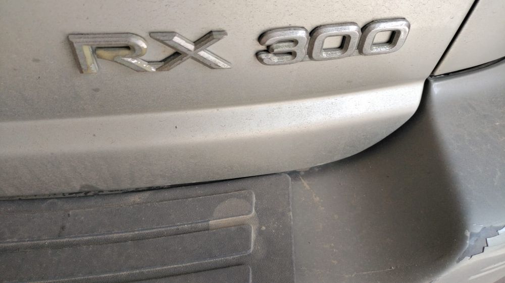 Запчасти лексус 300