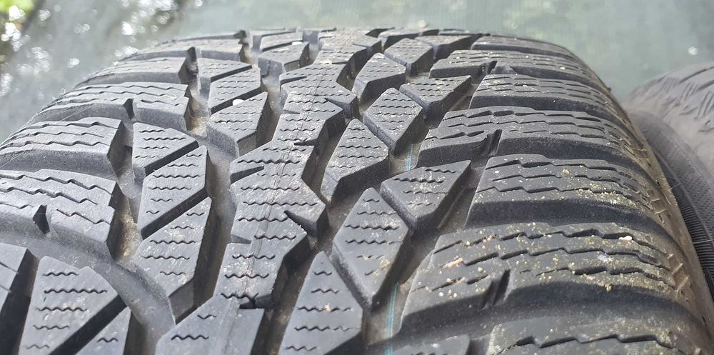 205 55 R16 Nokian iarna+ jante otel Toyota  impecabile,import Germania