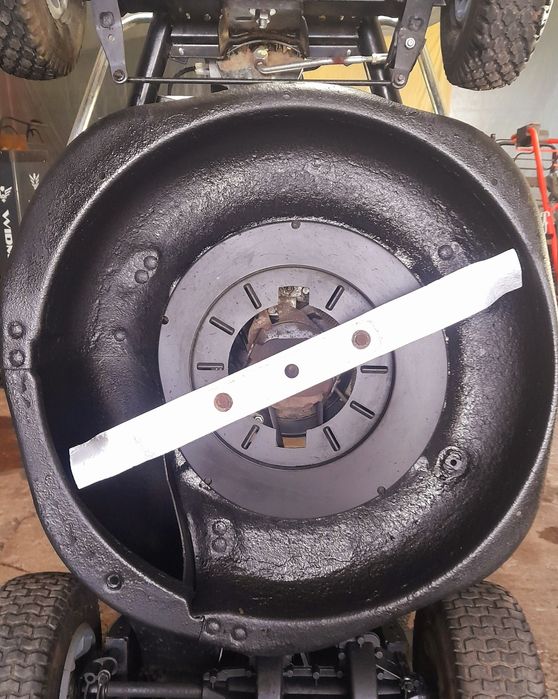 Tractoras tuns iarba Castel Garden PE 60 VD Brigs&Stratton 5,5HP  4TI