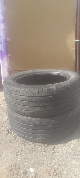 Шины 215-55-R17 вупаковке 5шт