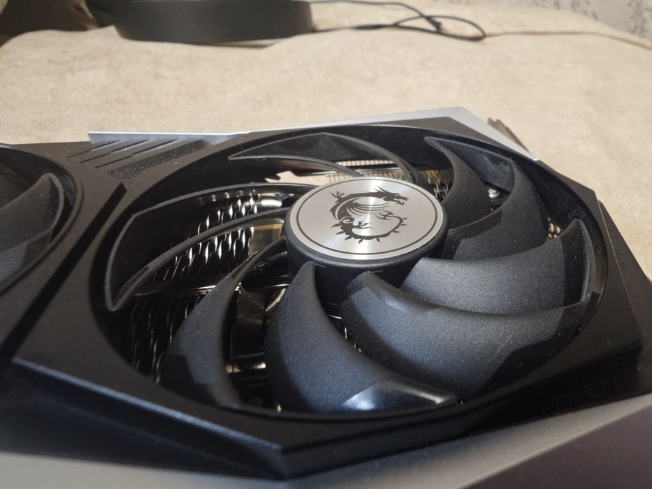 MSI Radeon RX 6800XT Gaming X Trio 16ГБ