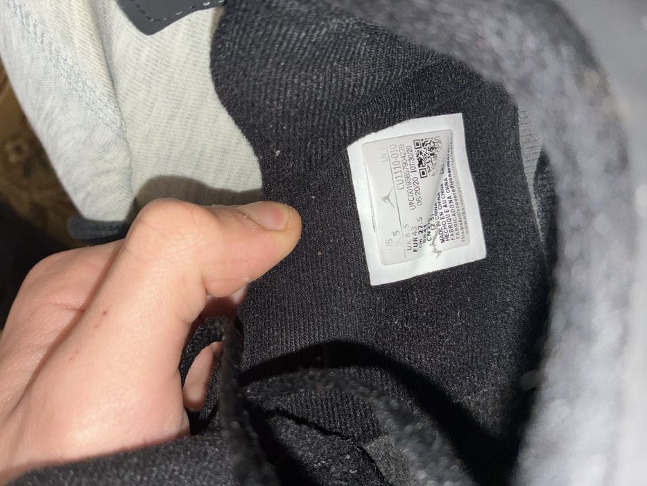 Jordan 4 retro black cat