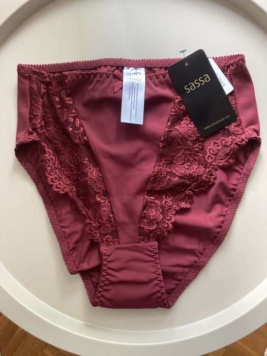 Продавам бельо sassa