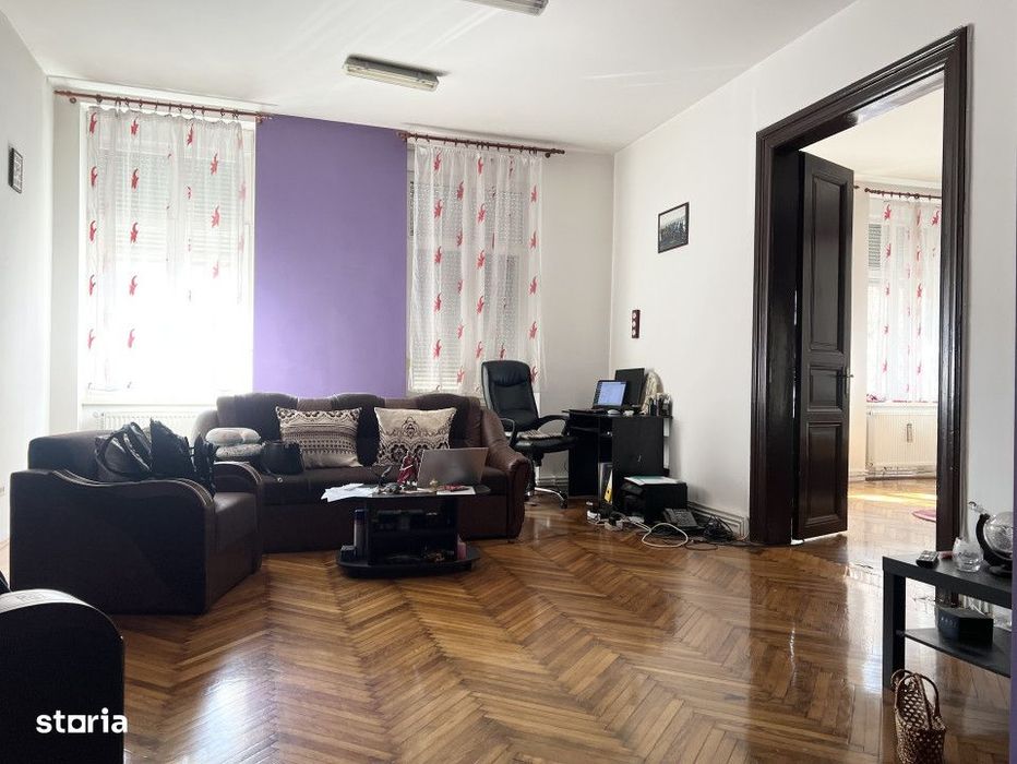 Apartament 4 camere, 120mp utili, cladire istorica, parter - Central — fotografia 1