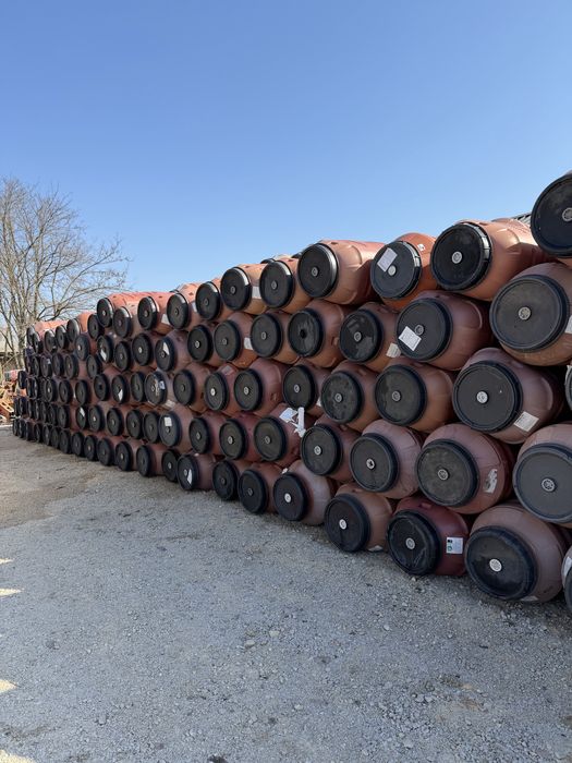 Bidoane alimentare 220 L pentru murături, apă, depozitare – stoc mare