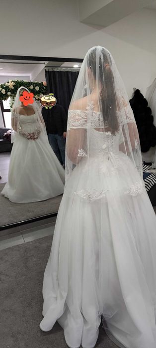 Rochie de mireasa Lavy