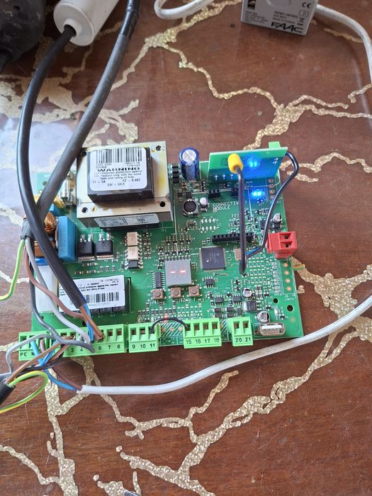 Placă electronică automatizare batantă 2 motoare 220v Faac