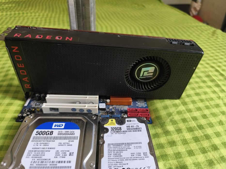 Placa video AMD Radeon RX Vega 56 8 GB  Blower