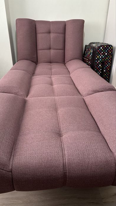 Продам 2 кресло длиной 1 метр.