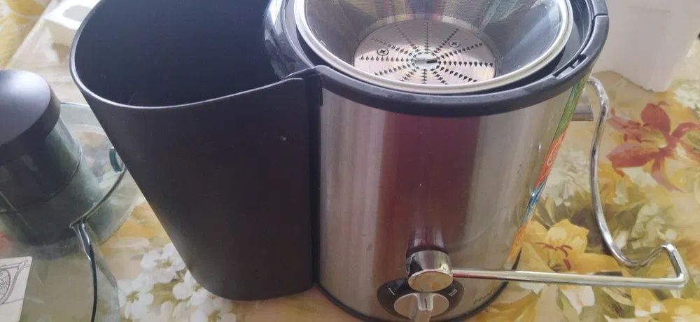 Сокоизтисквачка Roshan