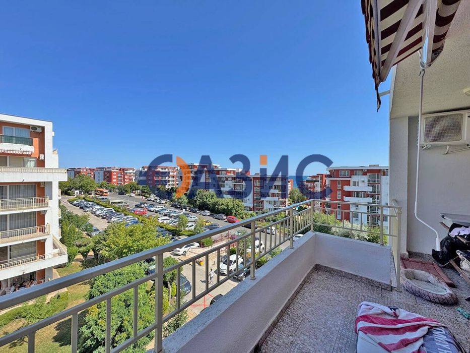 Продава се Тристаен апартамент в Свети Влас - 57 кв.м за 716 €/кв.м - Снимка #1