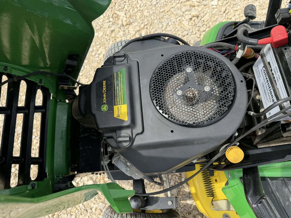 Tractorase Tractor Tractoras  Hidristatica de tuns iarba gazon John Deere  Kawasaki V2 turbo sistem