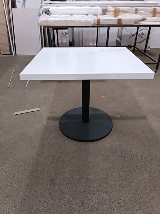 Лофт мебель, долговечные изделия с металлическим каркасом.