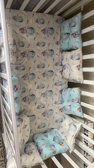 Кровать-манеж детская