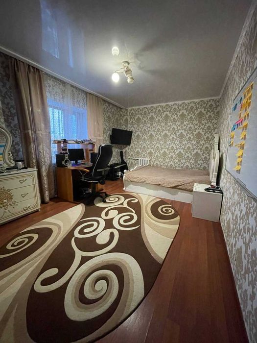 Продам 3 комнатную квартиру