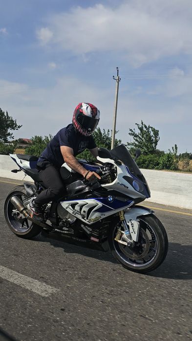 BMW S1000RR SportBike