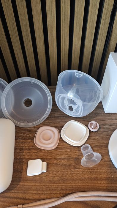 Vând pompă de sân electrică duală Philips Avent Hands-Free – ca nouă