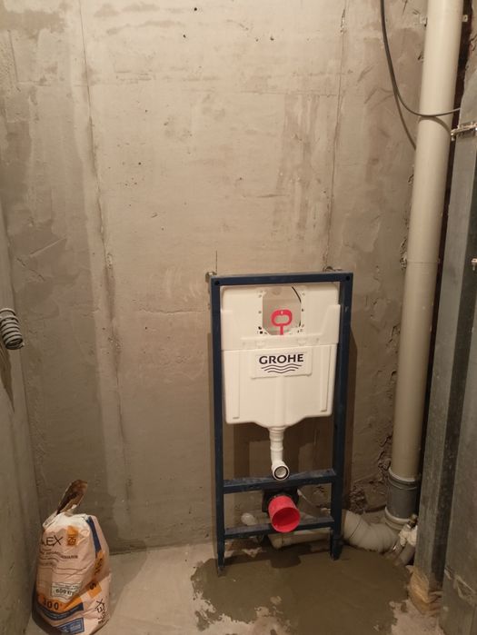 Кафельщик. Укладка кафеля.