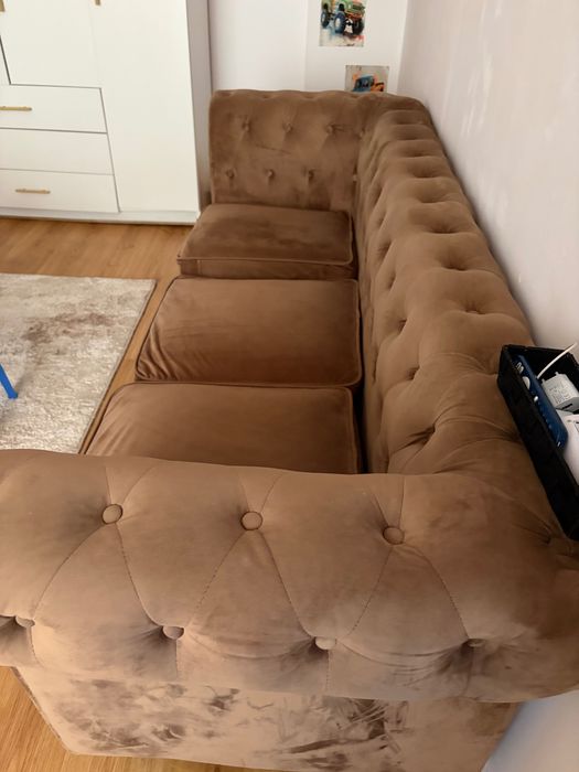 Vând canapea neextensibila