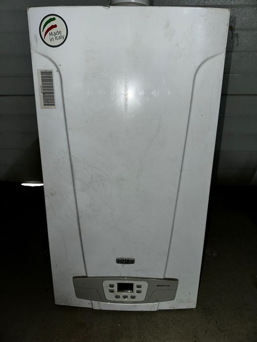 Срочно продам Газовый котел Baxi