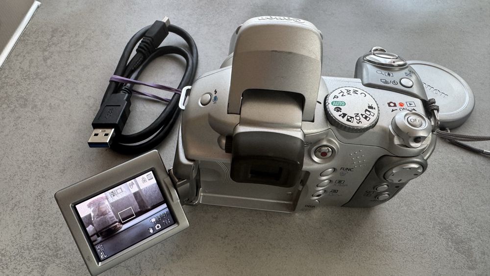 Aparat foto Canon powershor S2 IS
