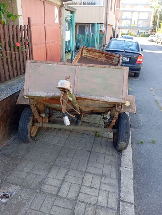 Ремарке за автомобил