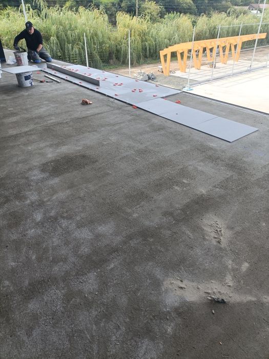 Echipă profesionistă | Constructii case la roșu / cheie | Tencuieli mecanizate & Finisaje