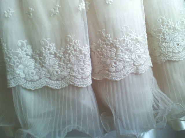 Ефирна, романтична рокля за шаферка