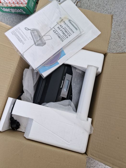 Новый факс Panasonic KX-FT983CX