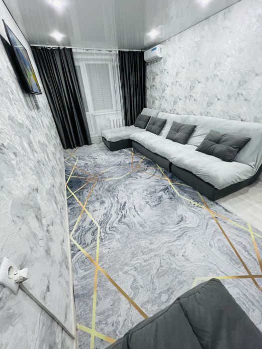 Продам двухкомнатную квартиу