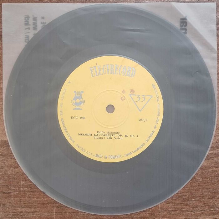 Disc vinil Ion Voicu, Ciprian Porumbescu, Pablo Sarasate- Balada/ Melodii lăutărești Electrecord ECC 286
