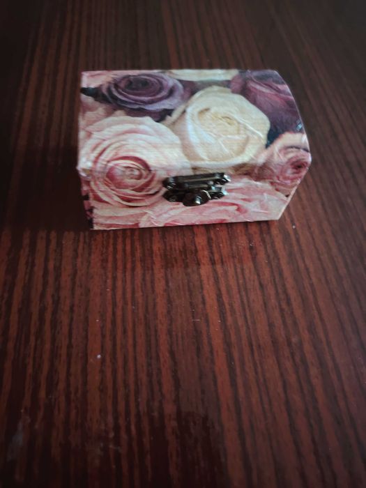 Ръчно изработени кутии за бижута