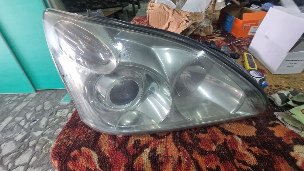 Lexus Фара rx 300,350. Европеец