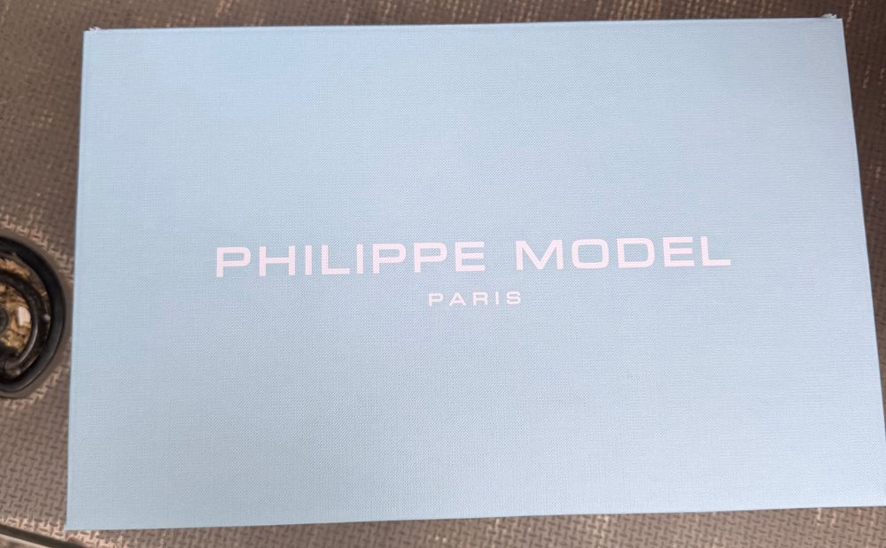 Philippe model paris Чисто нови!