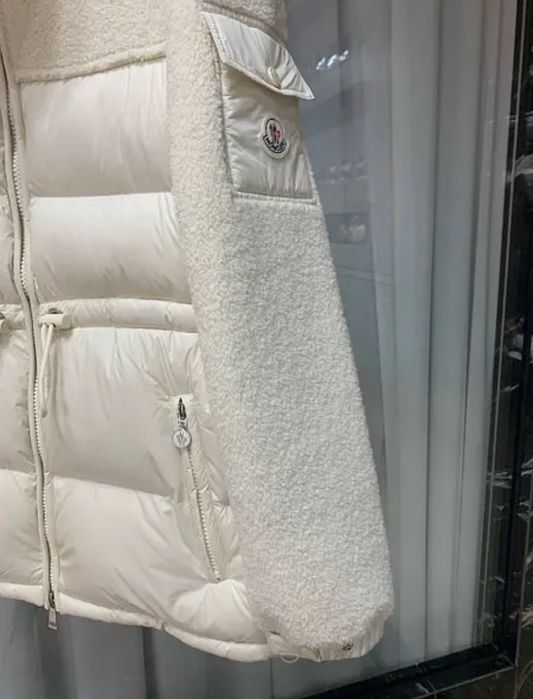 Оригинальный пуховик Moncler