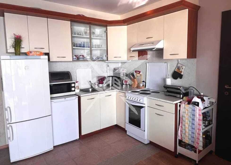 Продава се Тристаен апартамент в к.к. Елените - 170 кв.м за 660 €/кв.м - Снимка #2
