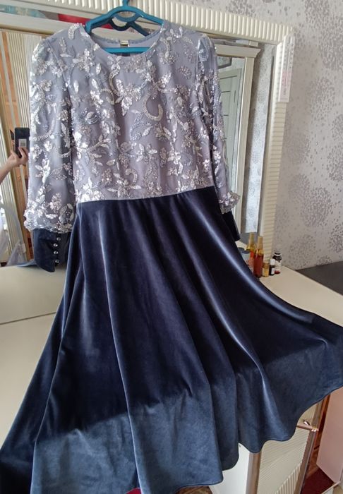 Ayollar kiyimi. Razmer 44/46