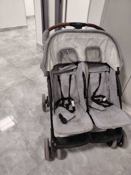 Продам детскую коляску