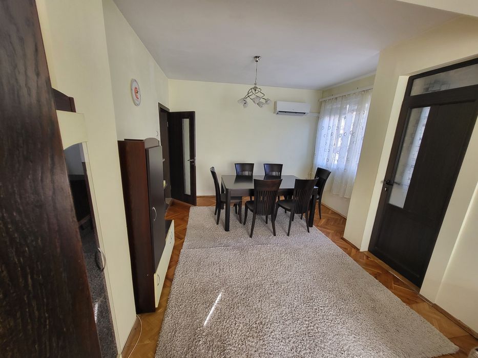 Дава се под наем Тристаен апартамент в Стара Загора, Център - 74 кв.м за 382.5 € - Снимка #7