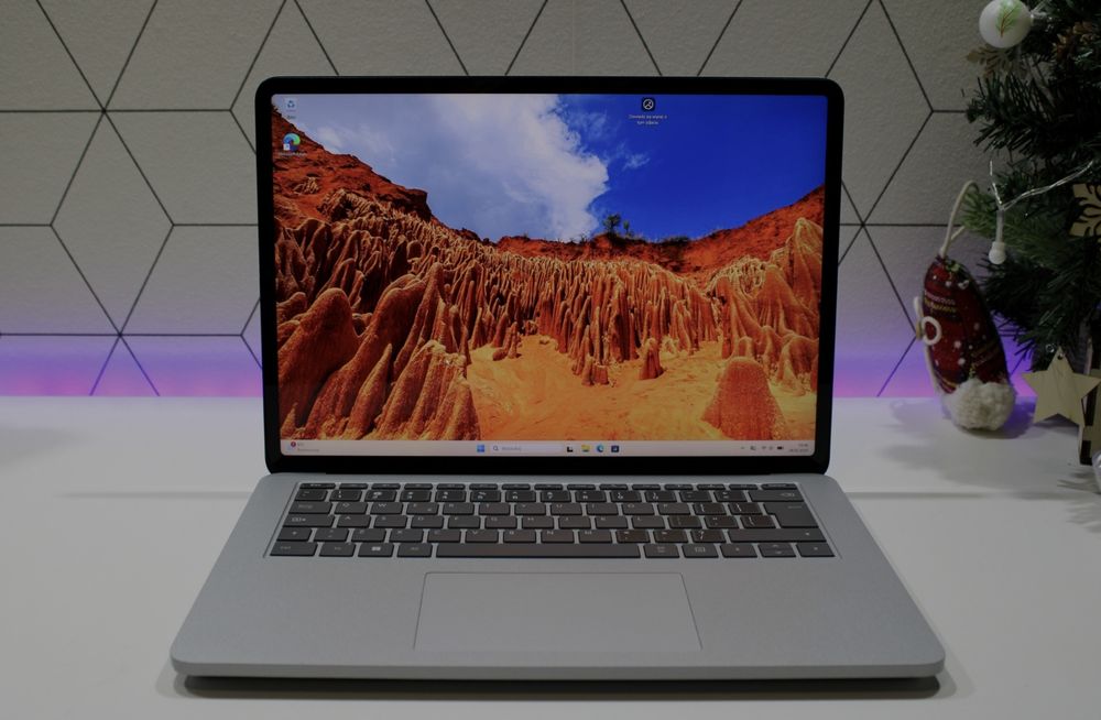 Microsoft Surface Laptop Studio i7 11h 32GB RAM 1TB SSD