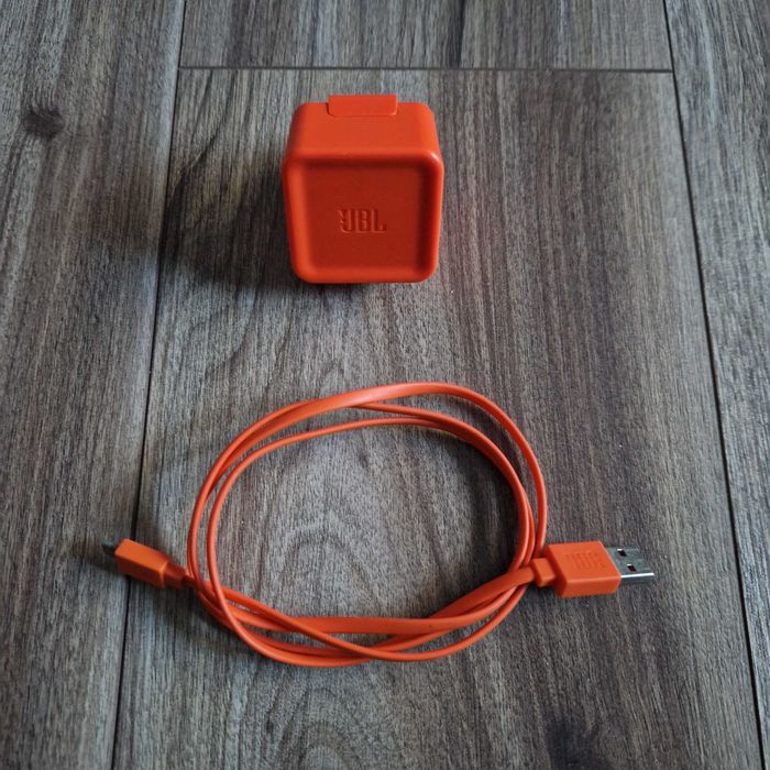 Incarcator / Alimentator Boxa JBL