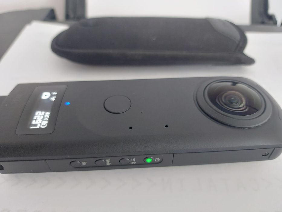 Ricoh Theta Z1 360° – Cameră profesională aproape nouă