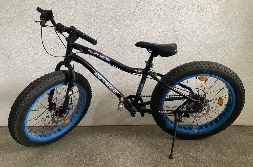 Bicicletă Monster Rider Fat Bike, Roti 20 inch, varianta cu jante albastre